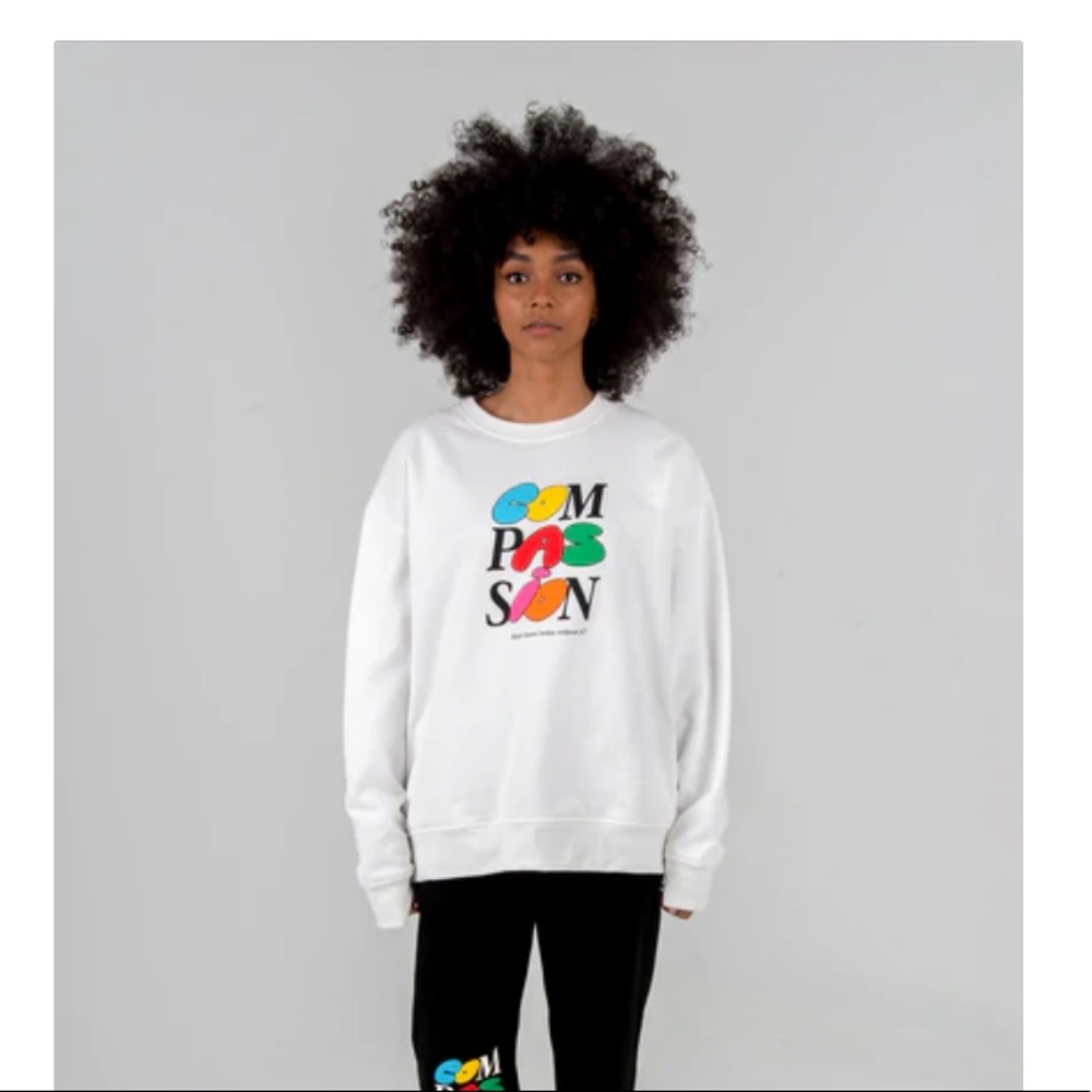 NWT Mayfair Group “Compassion” Crewneck Sweatshirt OS Plus